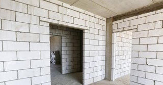 Перегородки из газобетона от 2084 рублей - возведение и монтаж в Луге